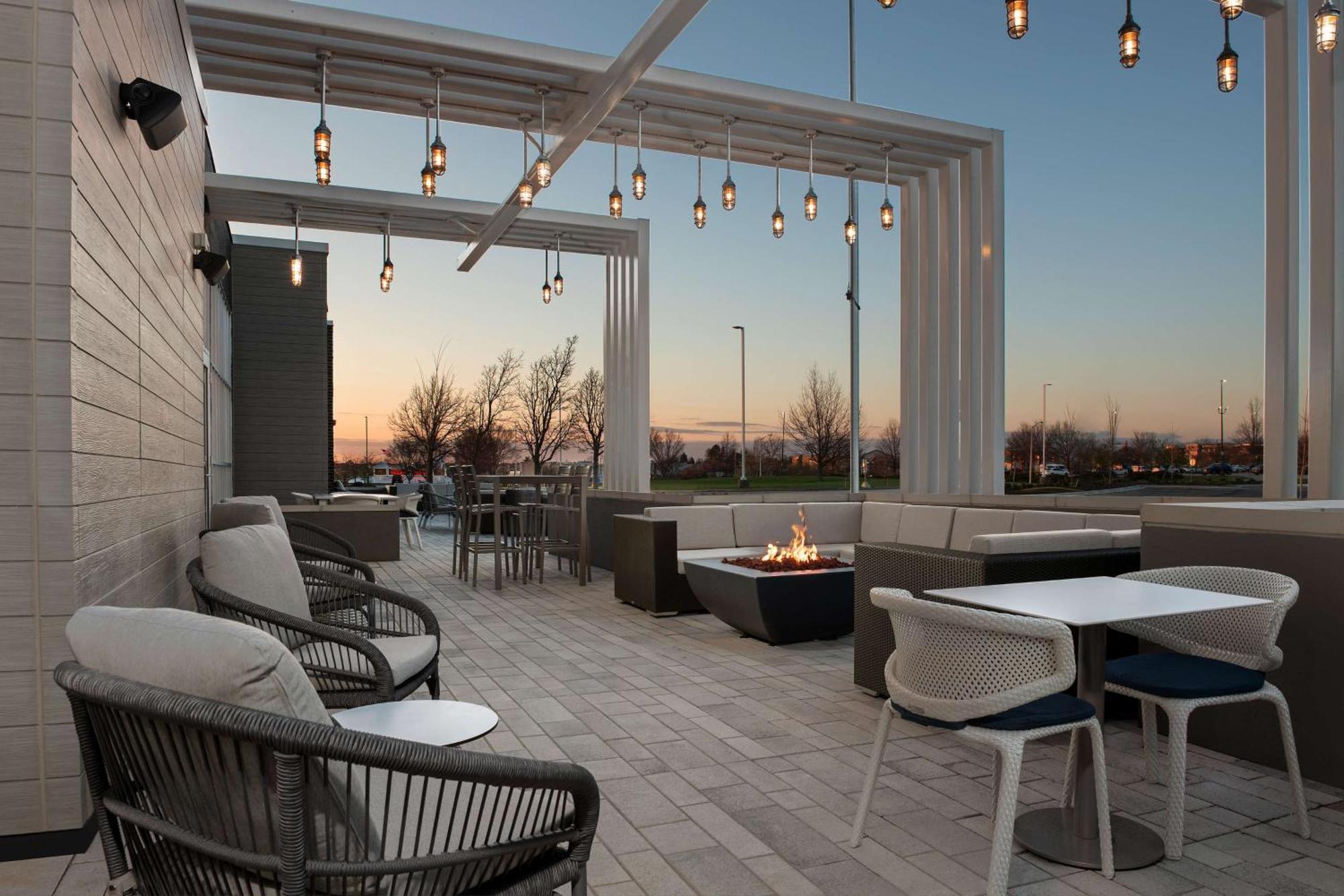 Hilton Garden Inn Florence Cincinnati Airport South Exteriér fotografie